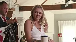 Married client holidays between teen 18+ babysitters legs