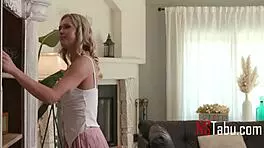 Married client holidays between teen 18+ babysitters legs