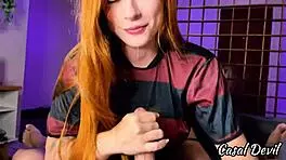 Ruiva SAFADA levando PIKA na BUCETA rosinha