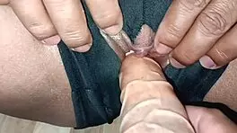 dont cum inside my pussy please im married