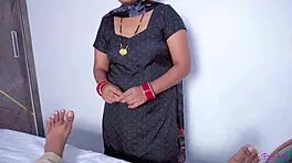 Indian desi prostitute bhabhi deals for fuck with client on road, fucked in doggystyle with hindi audio