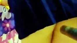 �Con Mi Profesor Me Dijo Que Me Dar�a 500 Por Limpiar Su Apartamento Despu�s De La Escuela Pero Ten�a Otros Planes -Profe Sucio Se Aprovecha De La Inocencia De Chavita De Escuela Mexicana Hasta Hacerla Gemir