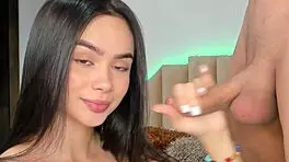 Linda modelo colombiana loves tight pussy penetration deeply