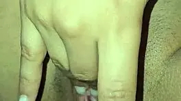 I masturbate in front of friend, she heats up.