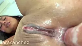 Goza no meu cuzinho exclamou a putinha