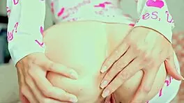 ow first time daddy pops my virgin asshole it hurts so good 😩🍑🔥