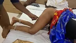 तमिल सेल्सगर्ल ने देसी लंड पर राइड किया रफ वेट ब्लोजॉब से चीखती ऑर्गेज्म 😍💦🔥