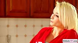 milf dives tongue-first into young babe's wet pussy