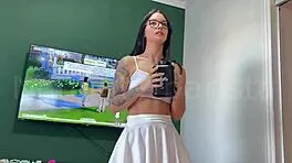 Muscular babe licks wet pussy lips before anal creampie and cum on ass in bedroom cosplay