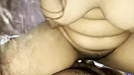 खूबसूरत बड़ी गांड वाली इंडियन बीवी को मॉन्स्टर लंड हार्डकोर चोदा क्रीमपाई