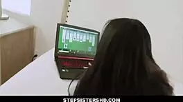 Petite brunette gets freeuse fucked during casual game