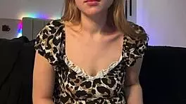 bbw teen fingers wet shaved fat pussy and big natural tits on webcam