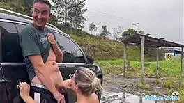 i picked her up she sucked til cum then fucked roadside like crazy