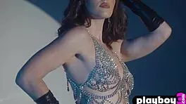 big tits babe poses stripping clothes showing wet pussy ass