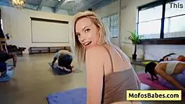 blondie lindsey lakes big ass fingered hard during yoga by johnny love 🍑