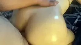 BIG OILED LATINA BUBBLE BUTT gets POUNDED hard from behind in homemade amateur action