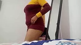 brunette's big ass and tight pussy squirt in ecstasy