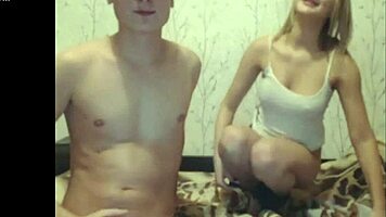 Sexy Blond Fucks Her Boyfriend - Sensualshows Com 😘