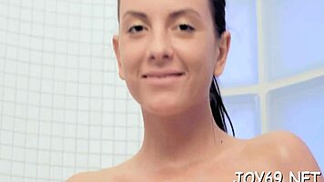 young babe explores softcore with dildo