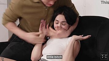 ओएमजी, मेरे स्टेप पैरेंट्स ने मुझे गलत काम करते हुए पकड़ा 😱! वे इतने शॉक हैं कि अब मुझे पनिश कर रहे हैं!