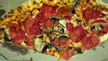 Saudi amateur Arabian Snow White in Los Angeles kinky fetish masturbation with pizza chocolate ice cream fruits