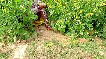 Everbest painful fuck indian aunty outdoor in jungle