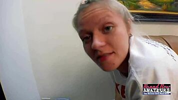 Horny Redhead Tongue Fucks Pussy For Birthday!